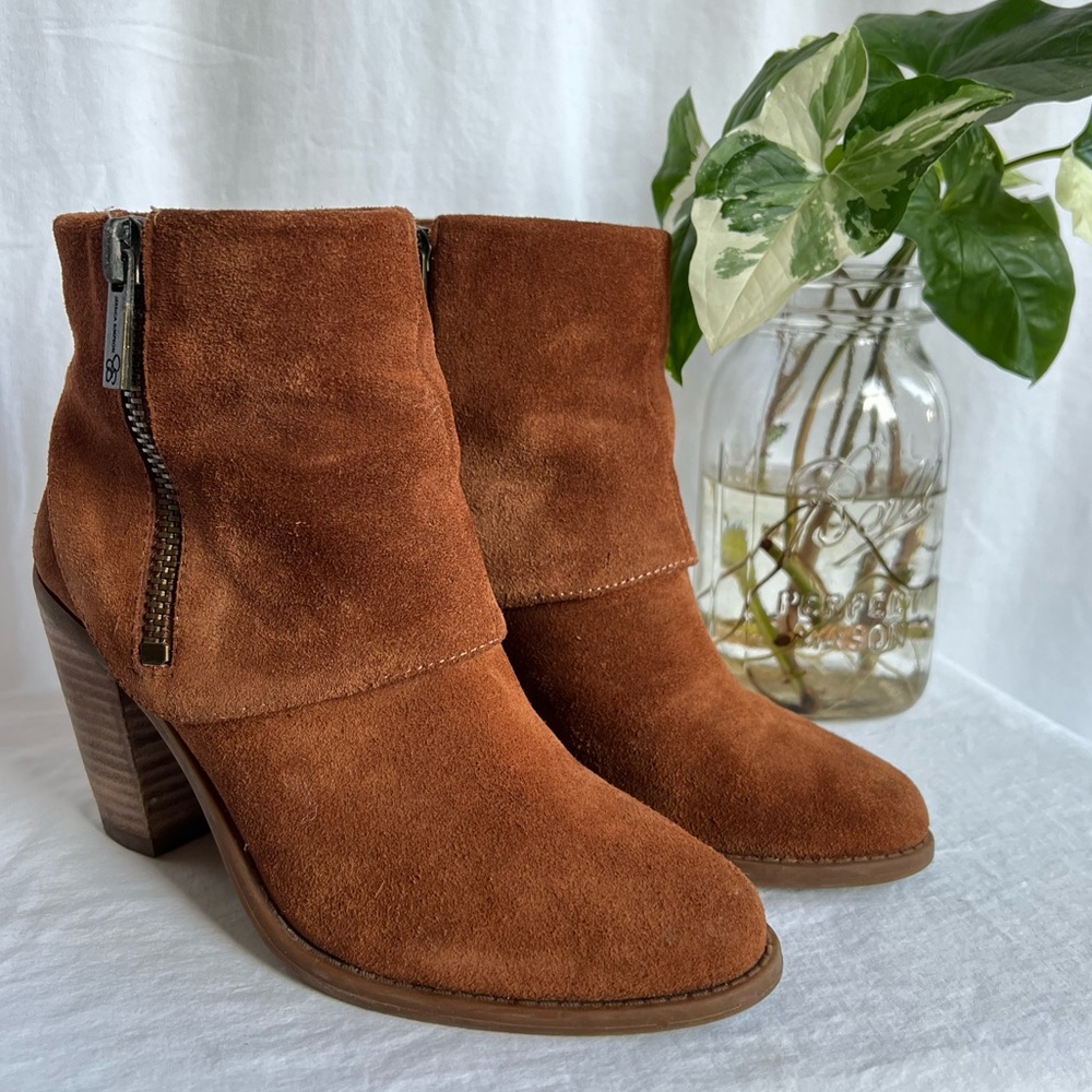 Jessica Simpson JS-Caufield | Suede Heeled Bootie | US Size 6.5 | Bourbon/Brown